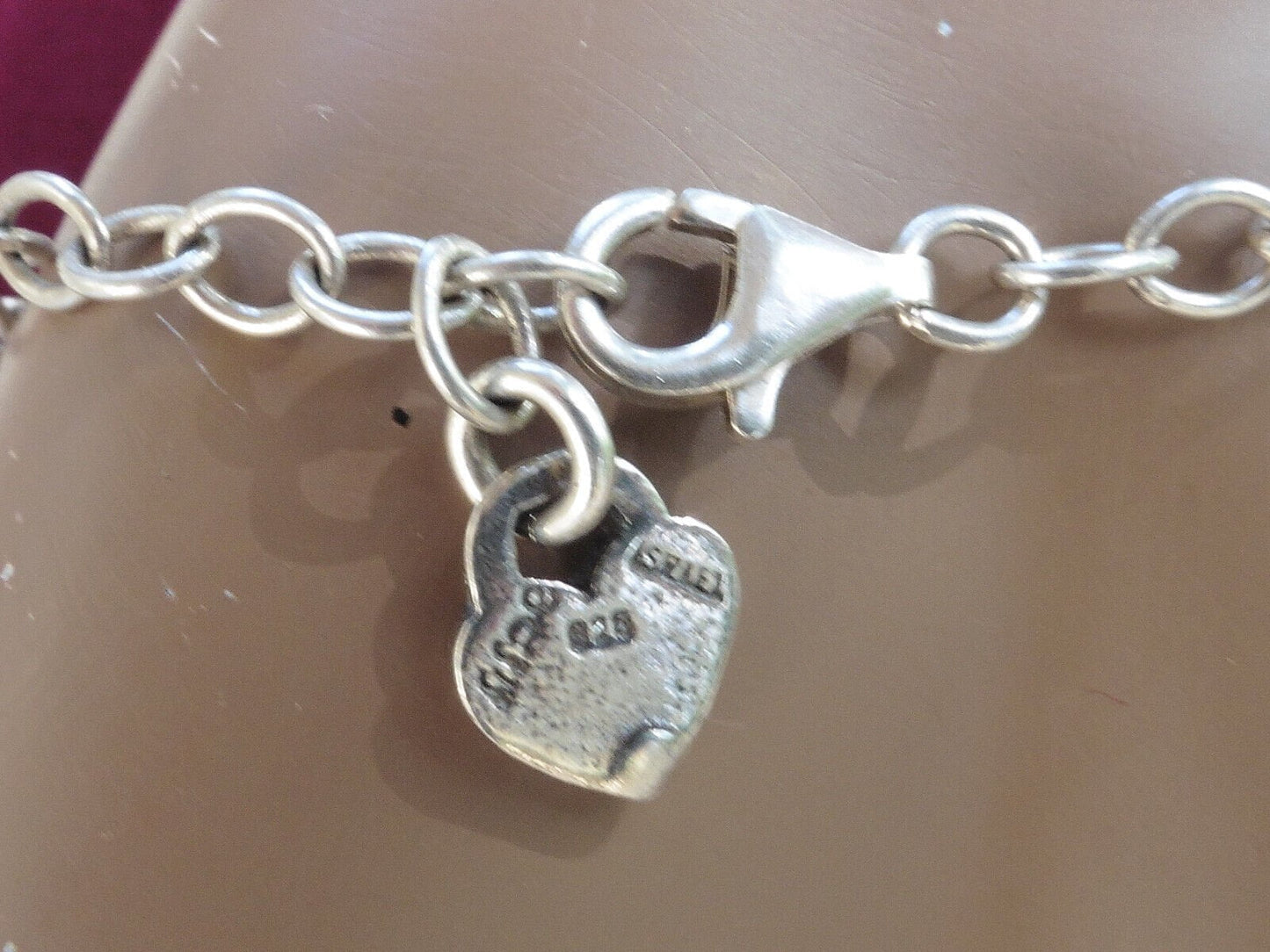 Sterling silver Bracelet . Engraved Love Bracelet. - Bluenoemi