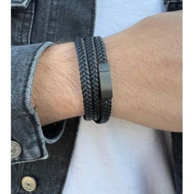 Leather Bracelet for Man. - Bluenoemi