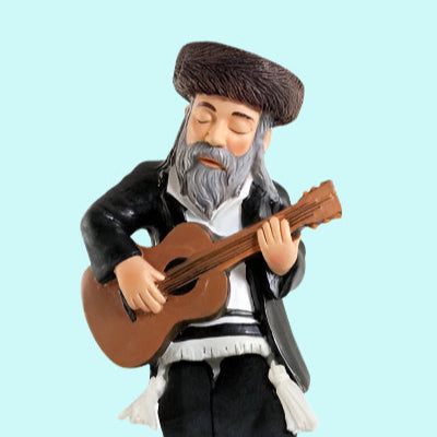 Bluenoemi Musician Hassid Figurine. Kleizmers Gift. Guitar player - Bluenoemi