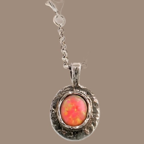 Silver necklace for woman with red lab opal stone - Bluenoemi