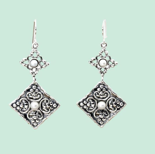 Israeli silver earrings for women with pearls - Bluenoemi