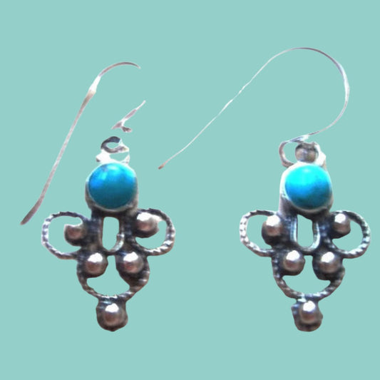 Silver earrings, Filigree silver earrings, opal earrings. Sterling silver jewelry - Bluenoemi