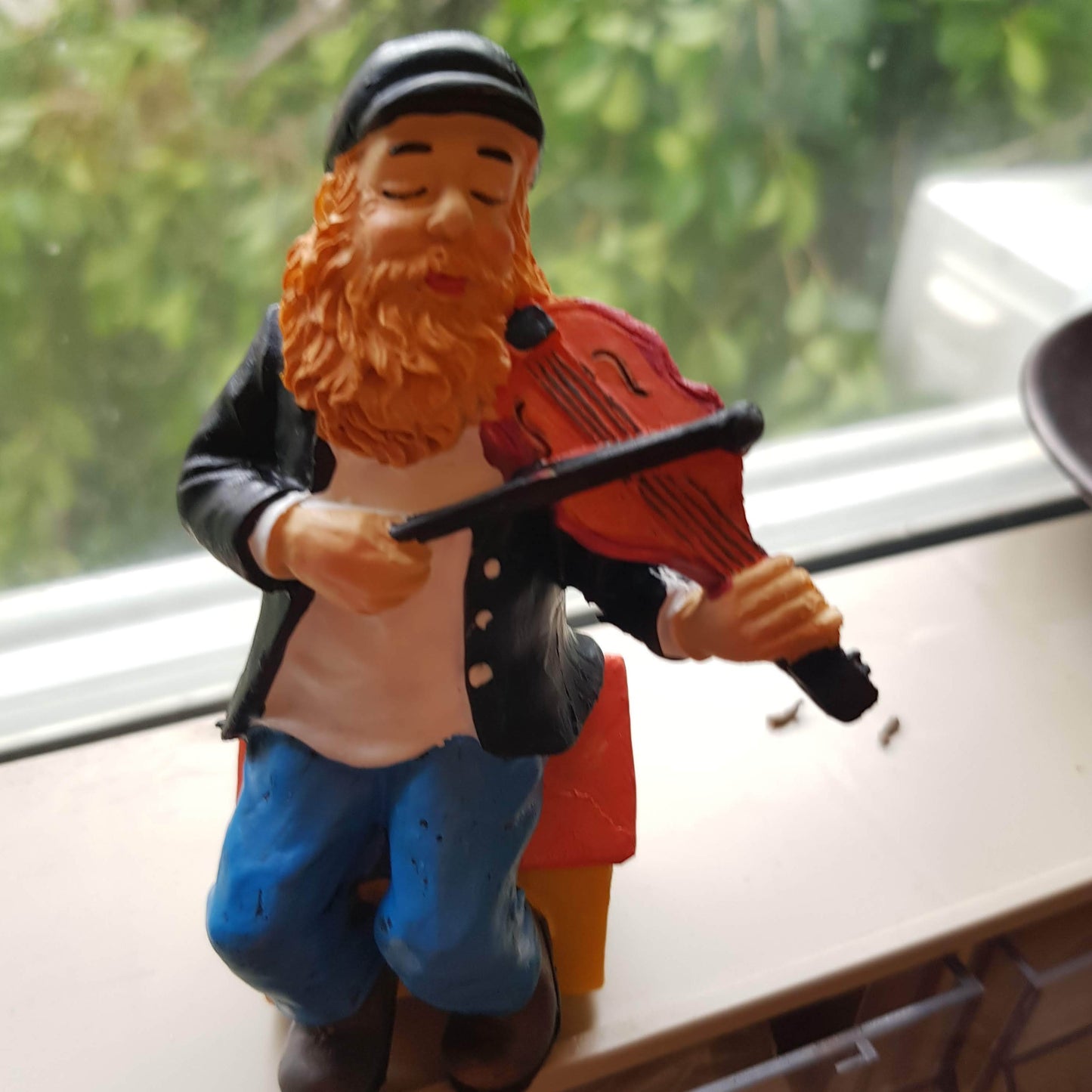 Fiddler on the Roof Figurine - A Musical Masterpiece. Kleizmers Jewish Gift. - Bluenoemi