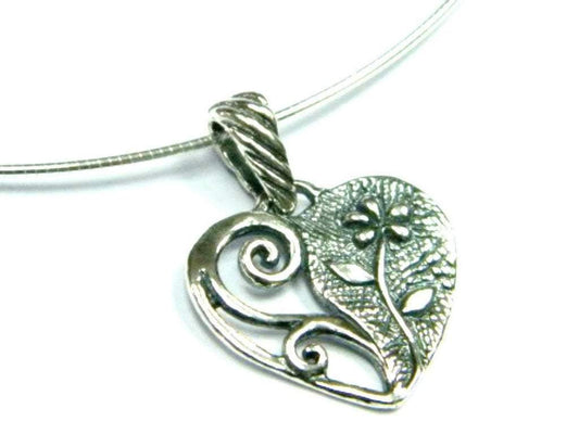 Sterling Silver necklace heart with flowers, gift for mom, gift of love. - Bluenoemi