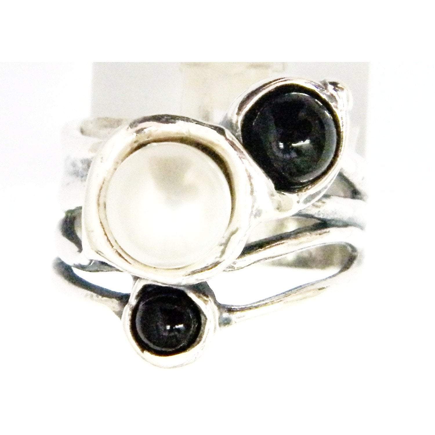 Special Offer size 6.5 Sterling silver ring set with onyx and pearls. Onyx rings womens - Bluenoemi