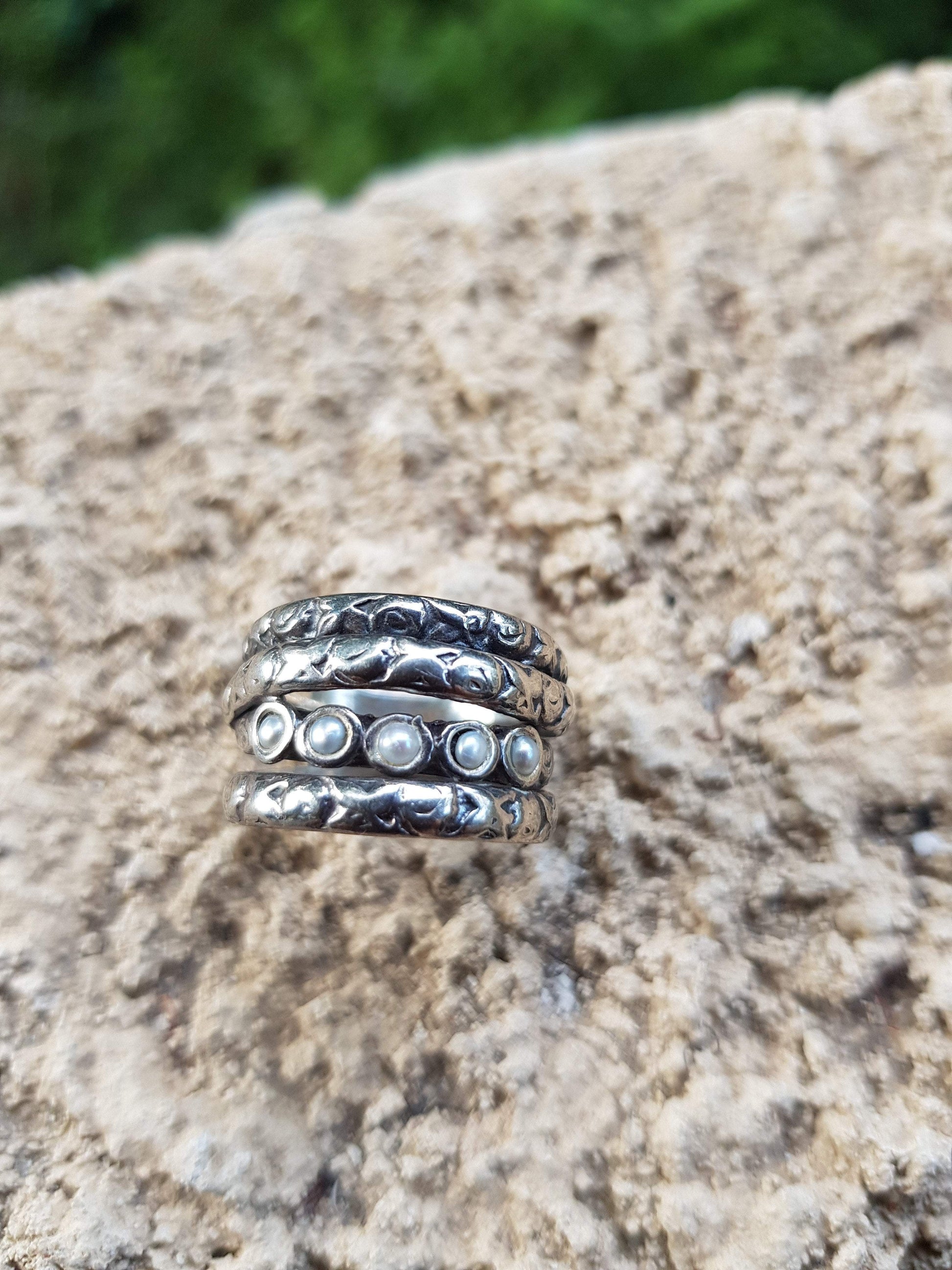 Hippie ring, Bohemian ring, Sterling silver ring , ring with pearls. - Bluenoemi