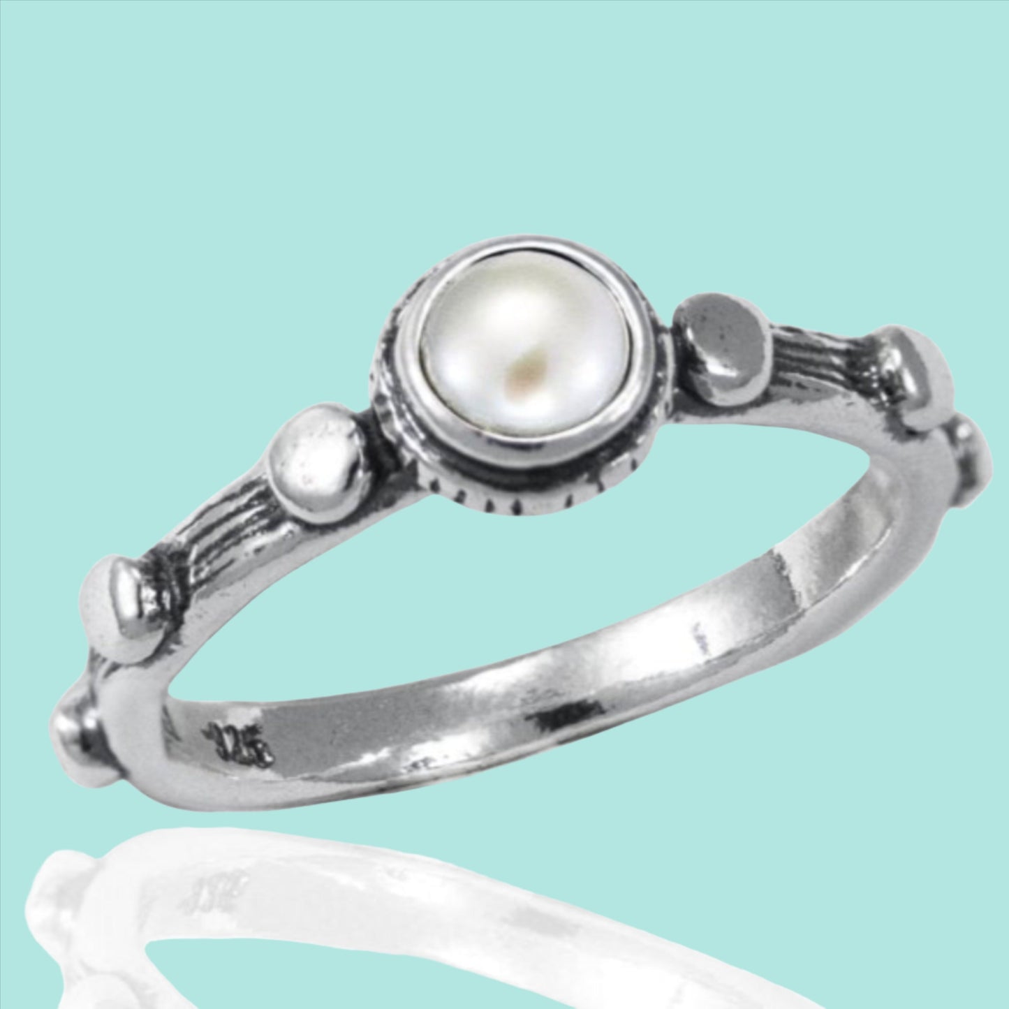 Pearl Silver Ring for Woman buying online, silver rings for women - Bluenoemi