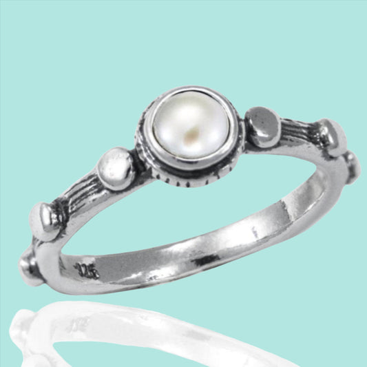 Pearl Silver Ring for Woman buying online, silver rings for women - Bluenoemi