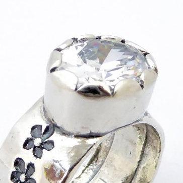 Silver ring for woman / hippie ring / cubic zirconia ring / bohemian rings / chic ring - Bluenoemi