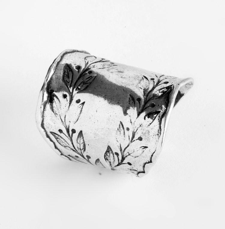 Sterling Silver Finger Ring Stylized Double Leafs Motif Texture silver woman ring - Bluenoemi