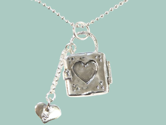 Sterling Silver Necklace Love Locket for woman Heart Pendant - Bluenoemi